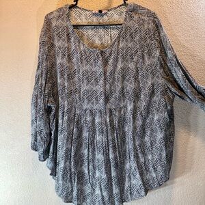 Chic Geometric Black and White Blouse